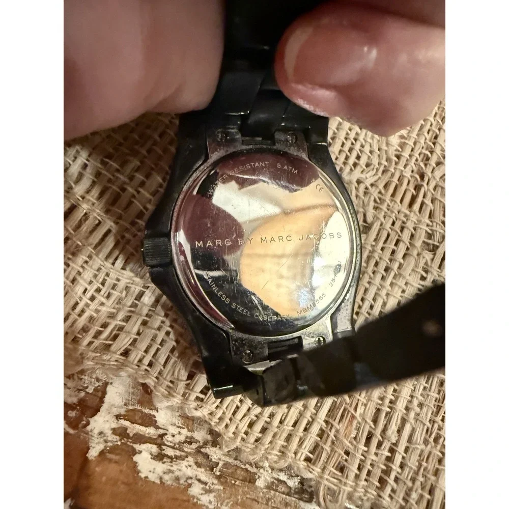 Marc Jacobs Black Acrylic‎ Swarovski Crystal Logo Rivera Watch MBM8565 Rare